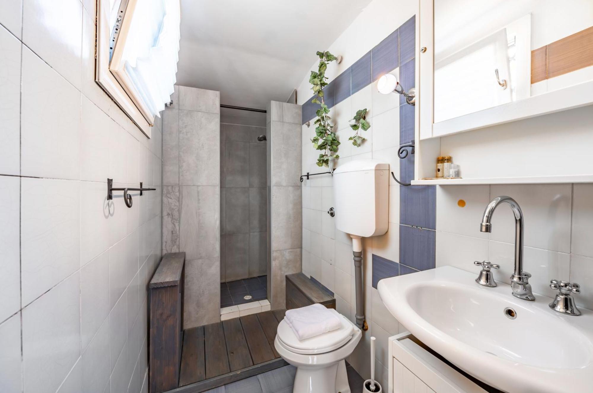 Gioberti Cozy Apartment Con Terrazzo Firenze Eksteriør billede